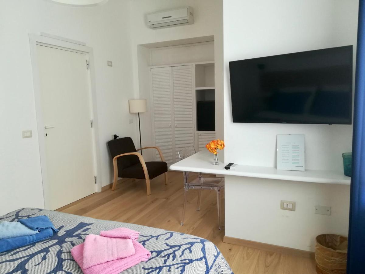 Domo Sul Porto Bed and Breakfast Stintino Buitenkant foto