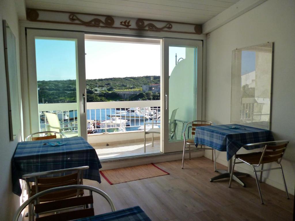 Domo Sul Porto Bed and Breakfast Stintino Buitenkant foto